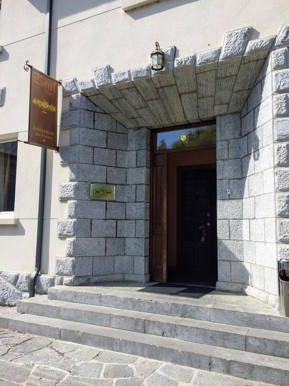 Real Hotel Guardo Extérieur photo