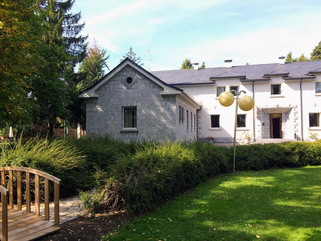 Real Hotel Guardo Extérieur photo